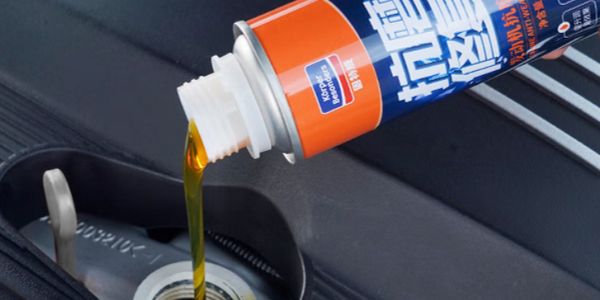 汽车养护品.jpg 养护品、治理烧机油这类非必需产品,不做也罢